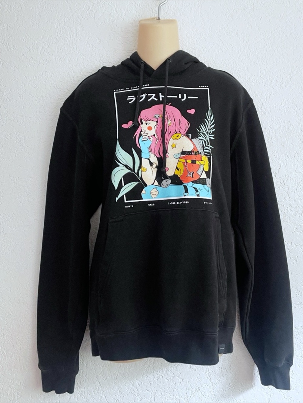 Cloak Brand Black Love Story Anime Pullover Hoodie LARGE Kawaii Manga Gaming